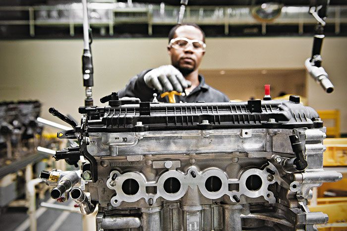 Сборка четырехцилиндрового двигателя для модели Sonata
